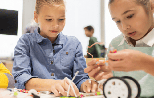 Which STEM Summer Camps in the United States Mix Robotics With Woodworking and Arts?