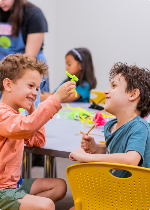 Discovery 4 images 3