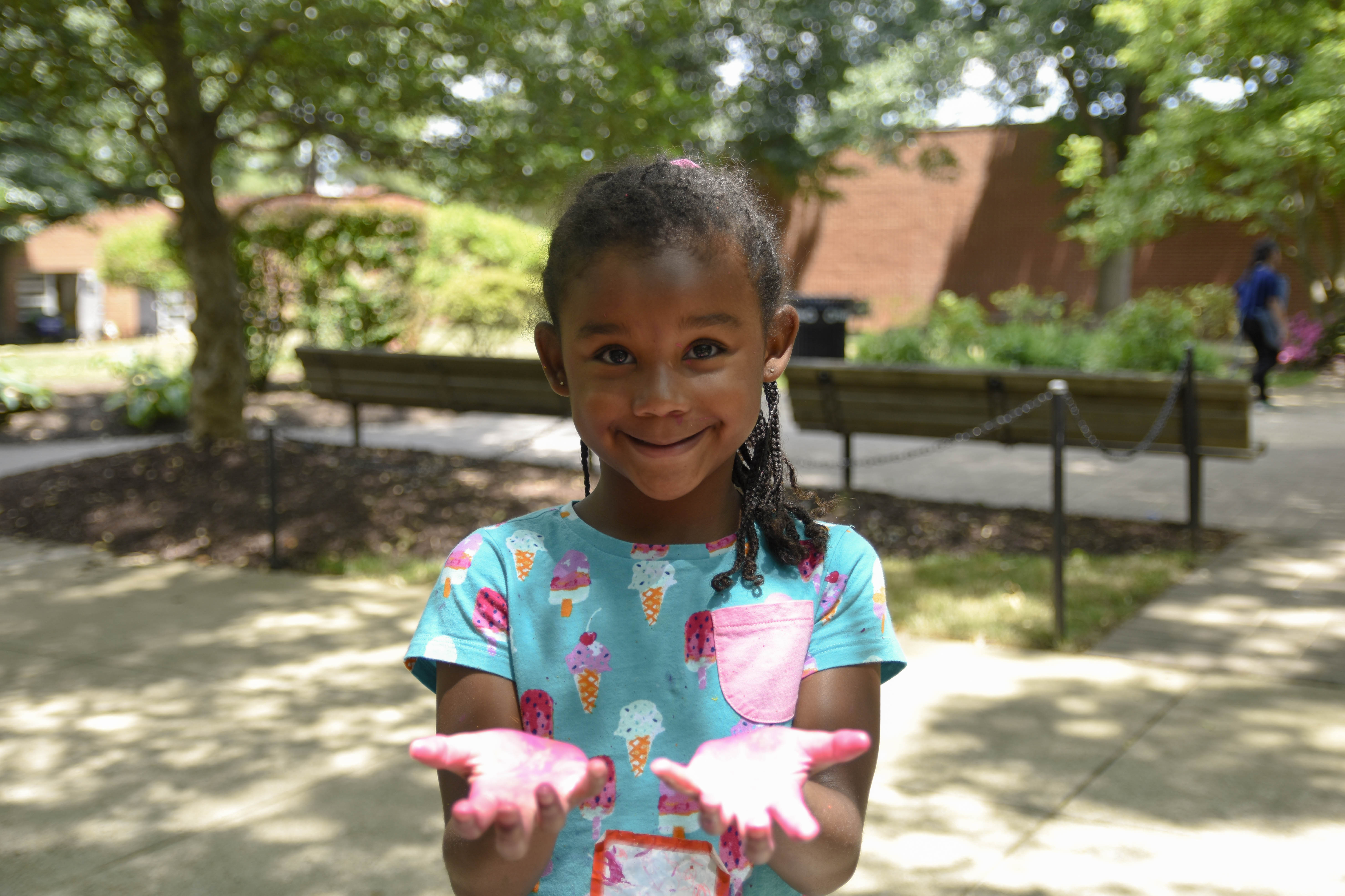 8 Signs a Summer Camp Fits Very Young Children